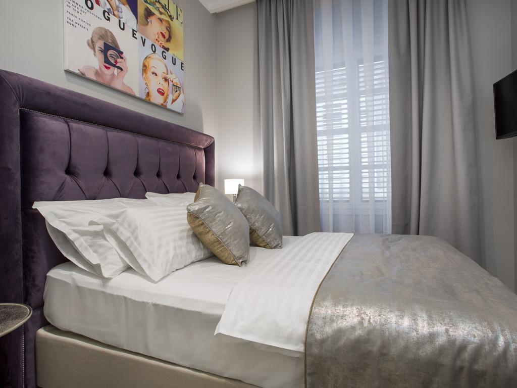 Tailor Two-Bedroom Suite دوبروفينك المظهر الخارجي الصورة