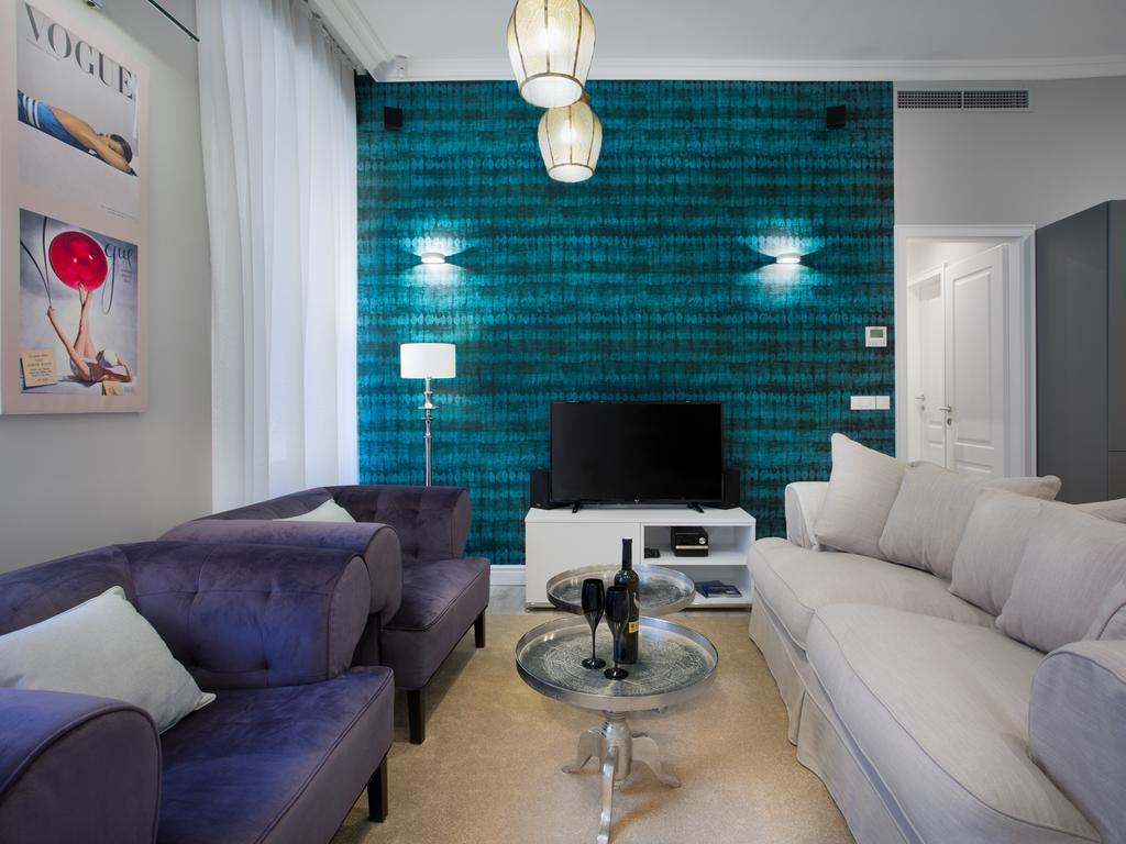 Tailor Two-Bedroom Suite دوبروفينك المظهر الخارجي الصورة